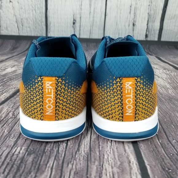 Nike Metcon 4 Training Shoes - Picture 5 of 6
